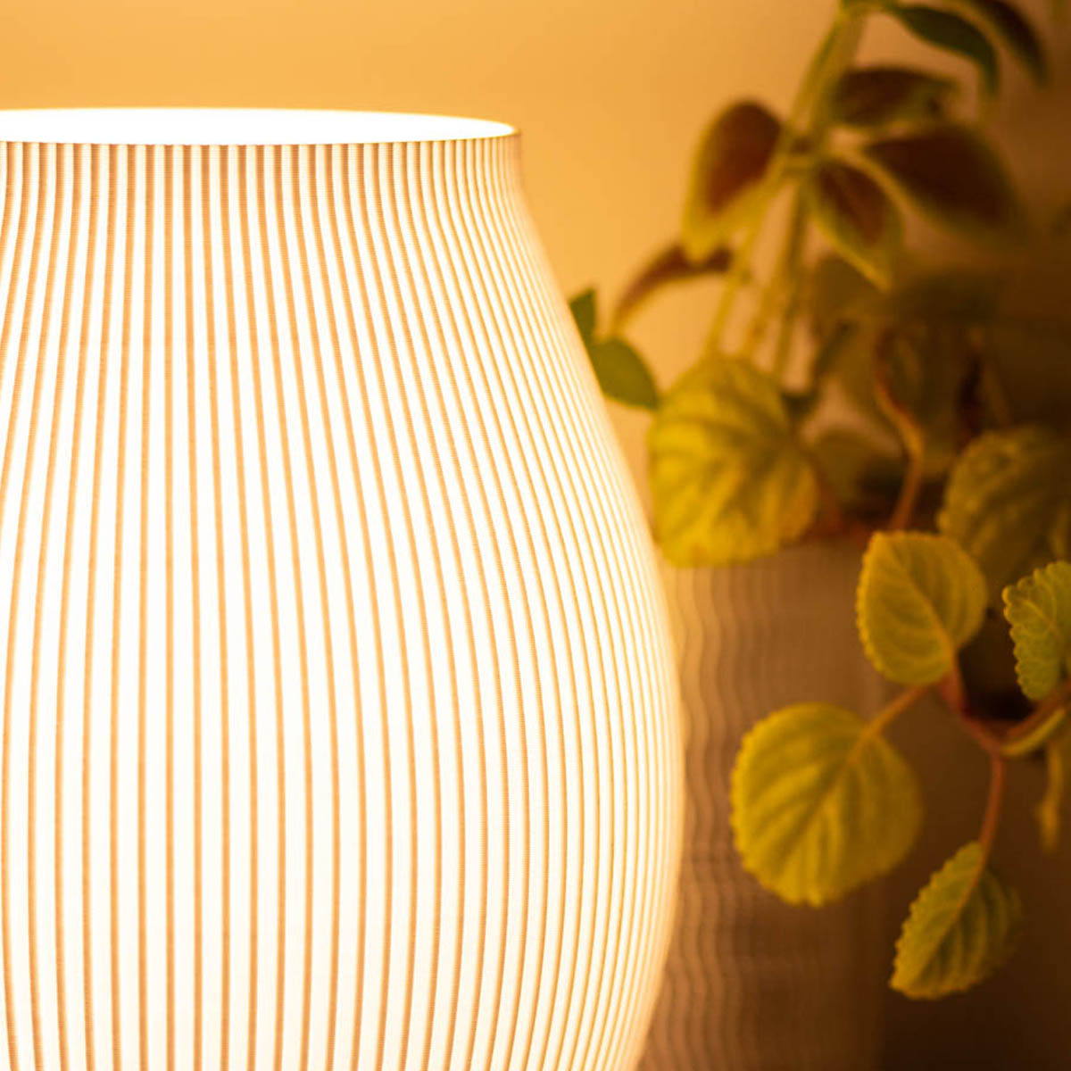 Velador Copenhague Lineal Blanco 24 Cm - Imagen 3