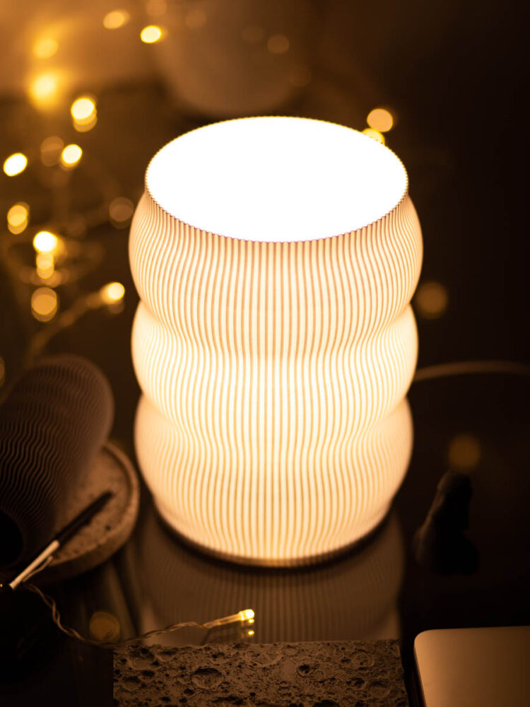 Velador Odense Lineal Blanco 24 Cm