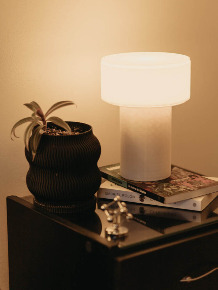 Velador Visby Marfil